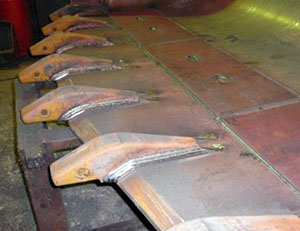 SMOOTH SURFACE WEAR PLATE